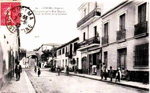 2815- Guelma - Rue Negrier et Porte de la Caserne - 1923